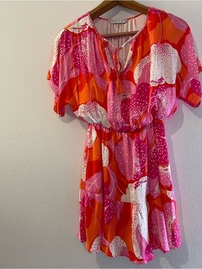 Trina Turk Mahalo Dress Pink Floral Strawberry Blossom Silk Blend Size S READ